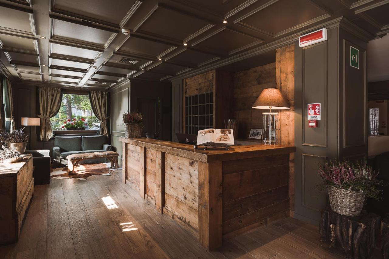 Hotel Alu Mountain Design บอร์มิโอ ภายนอก รูปภาพ