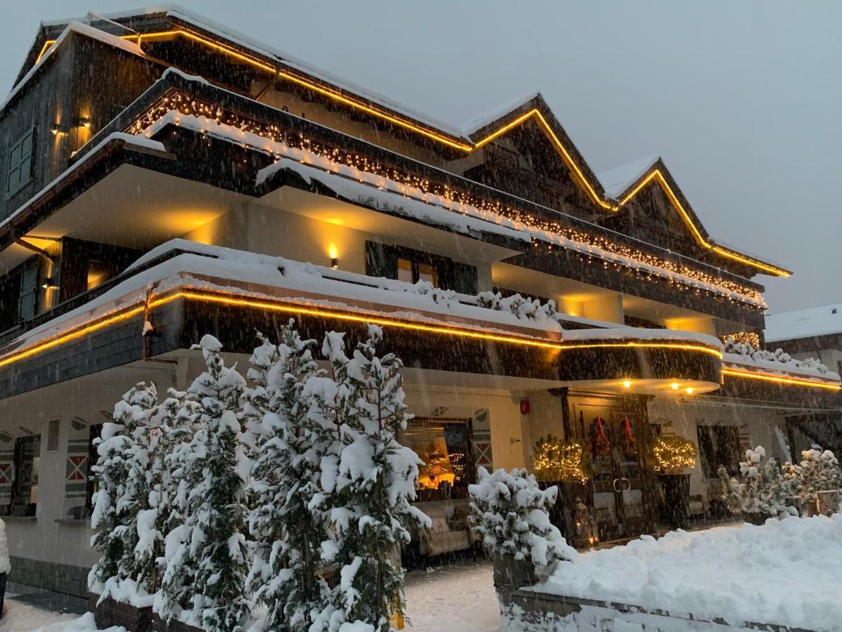 Hotel Alu Mountain Design บอร์มิโอ ภายนอก รูปภาพ