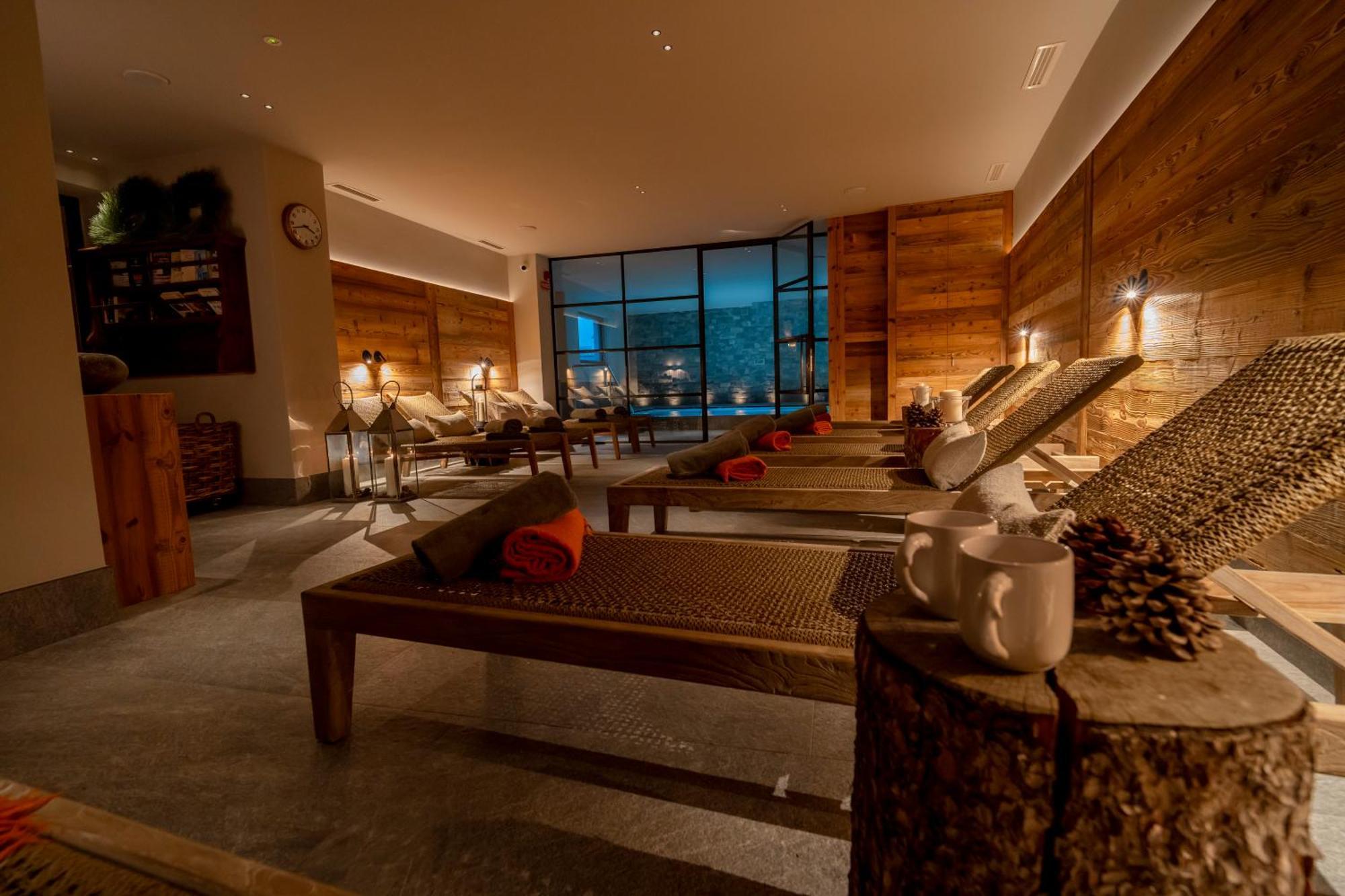 Hotel Alu Mountain Design บอร์มิโอ ภายนอก รูปภาพ