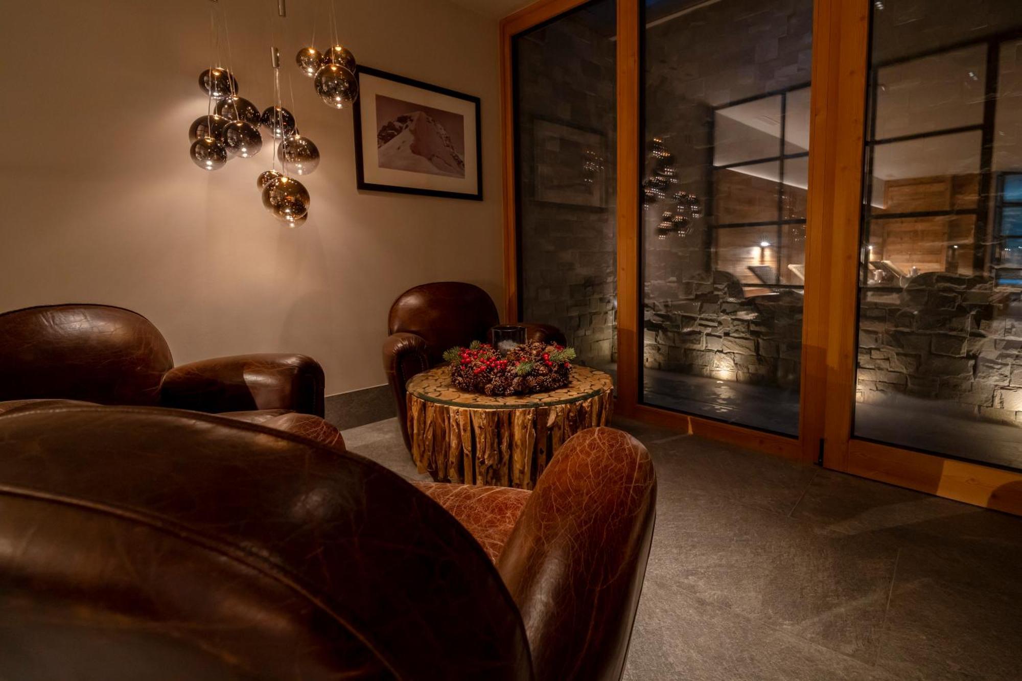 Hotel Alu Mountain Design บอร์มิโอ ภายนอก รูปภาพ