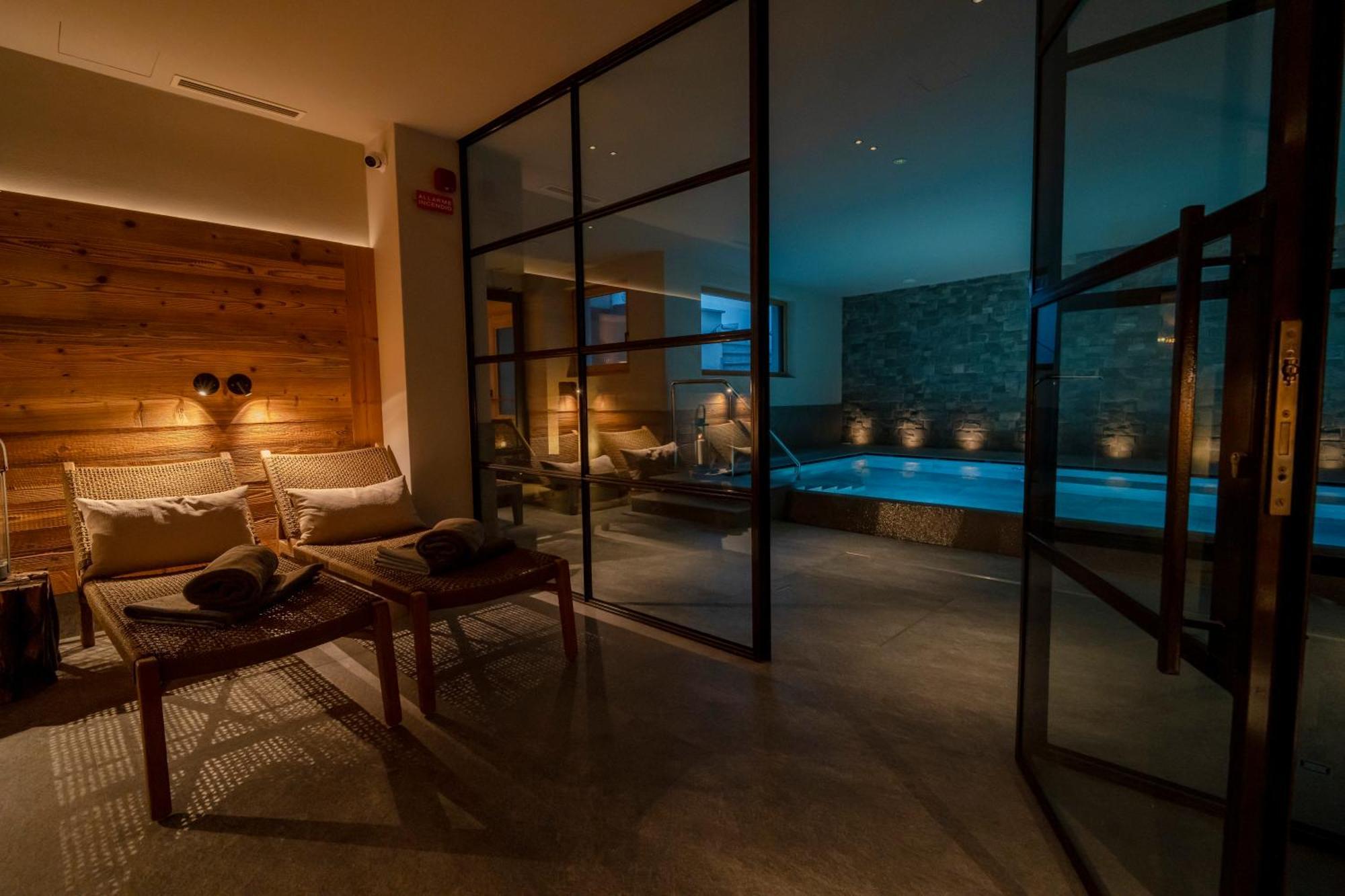 Hotel Alu Mountain Design บอร์มิโอ ภายนอก รูปภาพ